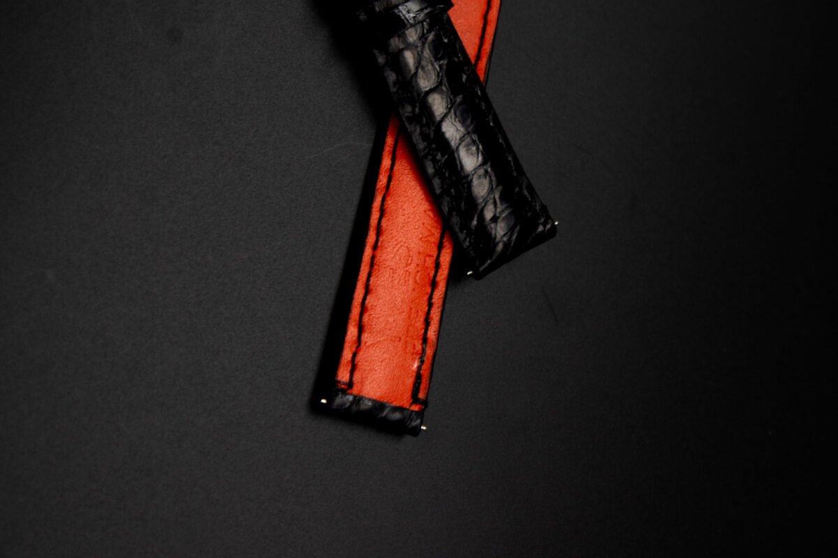 Bracelet en cuir d'Alligator noir – Image 8