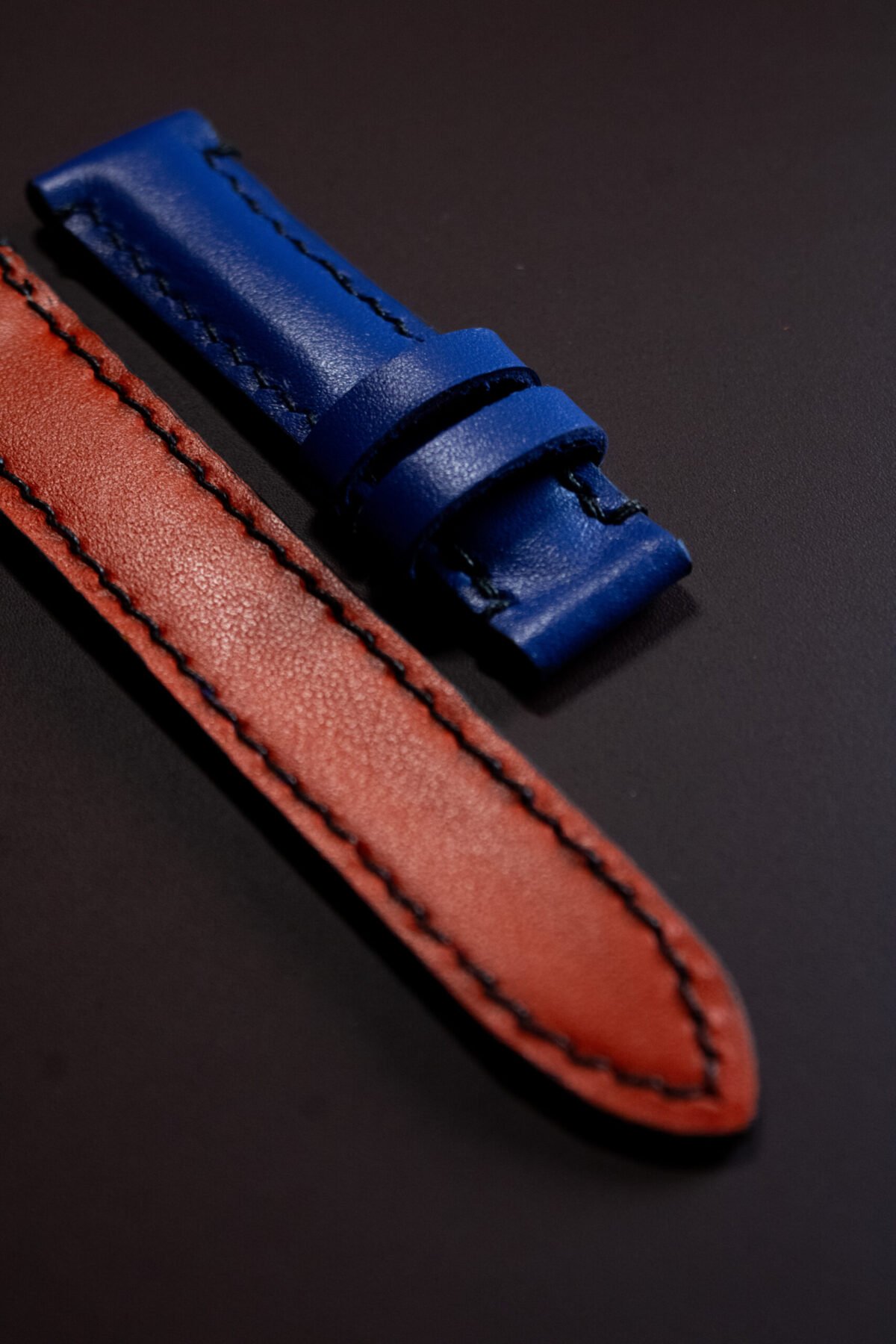 Bracelet en cuir de veau Bleu électrique – Image 5
