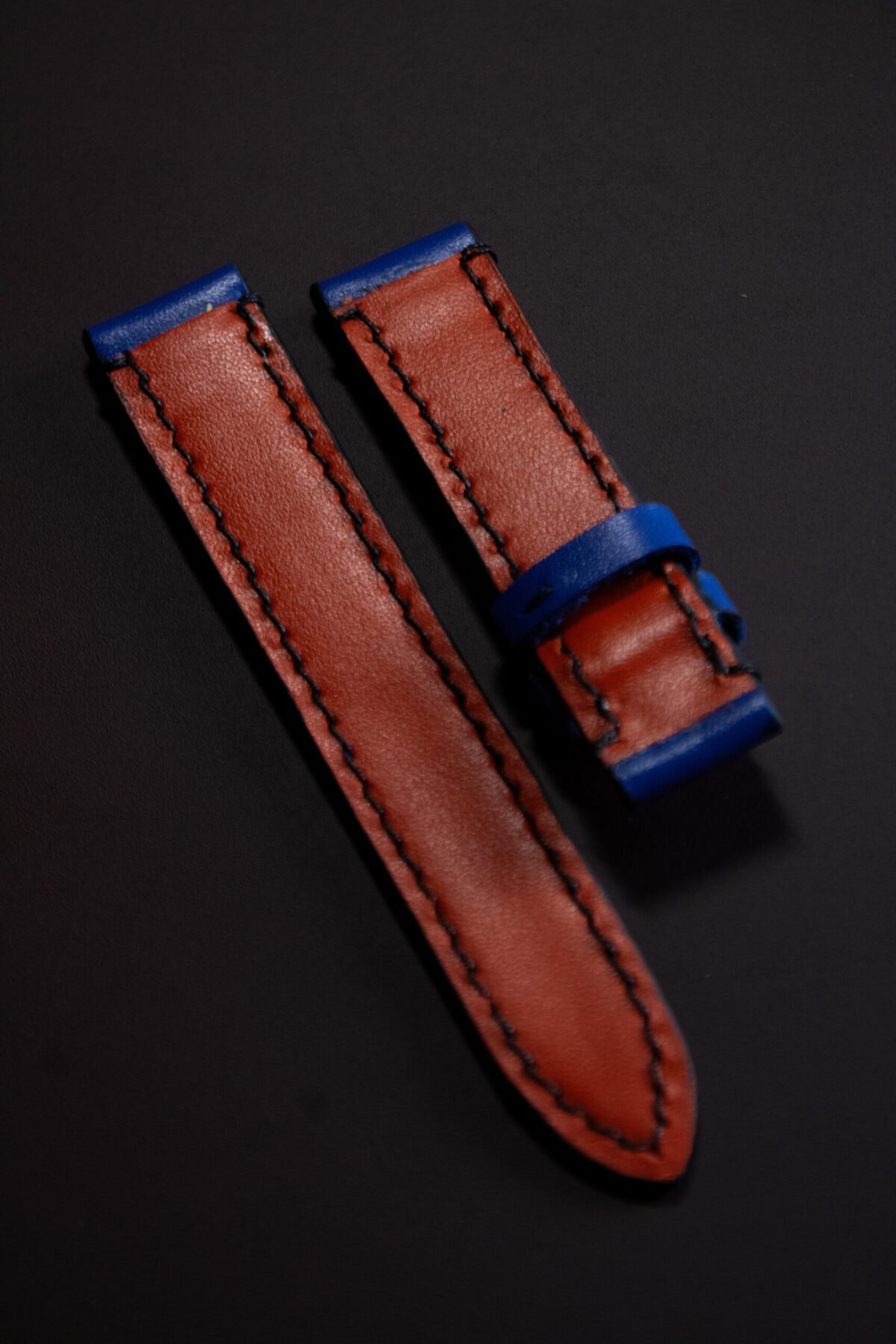 Bracelet en cuir de veau Bleu électrique – Image 6