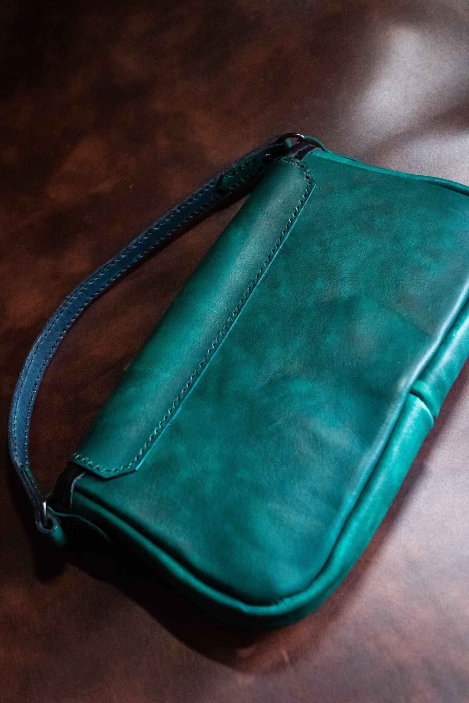 Sac à main - Forme Baguette - sans bandoulière – Image 13